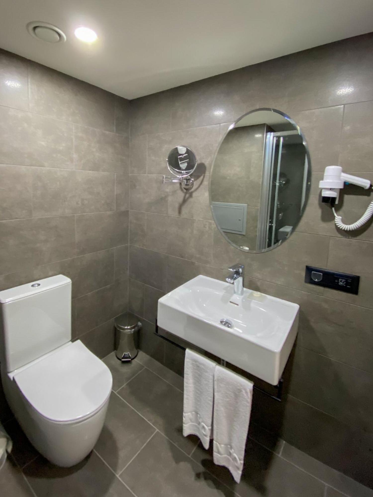 Eresin Hotels Express اسطنبول المظهر الخارجي الصورة